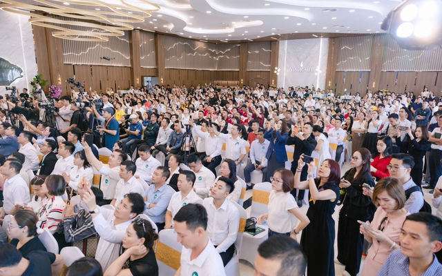 Vinhomes Global Gate Hạ Long lập kỷ lục vô tiền khoáng hậu: Nhận hơn 5.000 booking chỉ sau 24h ra mắt