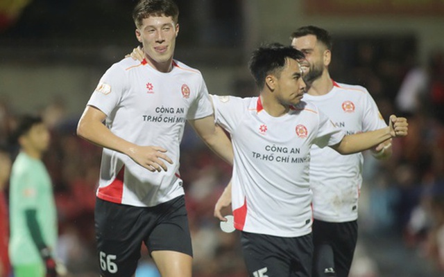 Tiền đạo Việt kiều Anh giúp CLB Công an TP HCM ngắt chuỗi thất bại