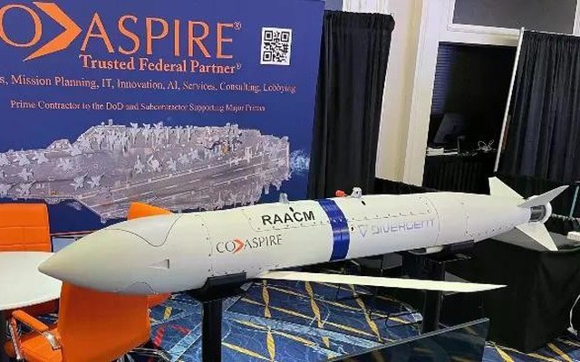 Mỹ gây kinh ngạc với tên lửa giá rẻ RAACM-ER tầm bắn tương đương Tomahawk