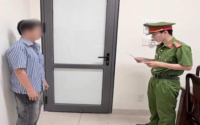 Khởi tố, khám xét chỗ ở với chủ hộ kinh doanh Vũ Biển