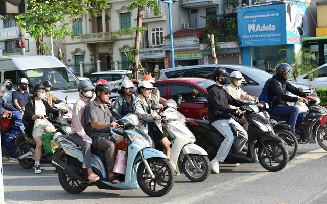 Quy định mới với tất cả xe xăng ở Hà Nội từ 1/7: Xe vi phạm bị nhận diện thế nào?