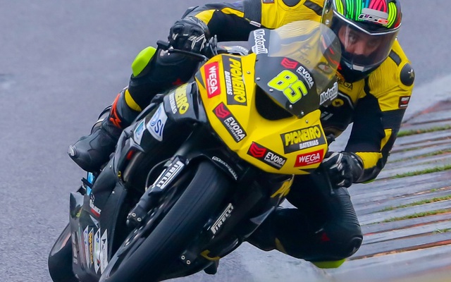 VĐV đua xe mô tô đột ngột qua đời ở tuổi 27