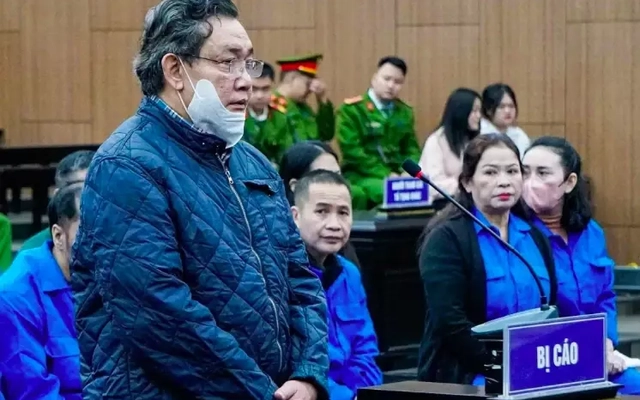 Cựu Phó chánh án được chuyển từ án tù giam sang tù treo