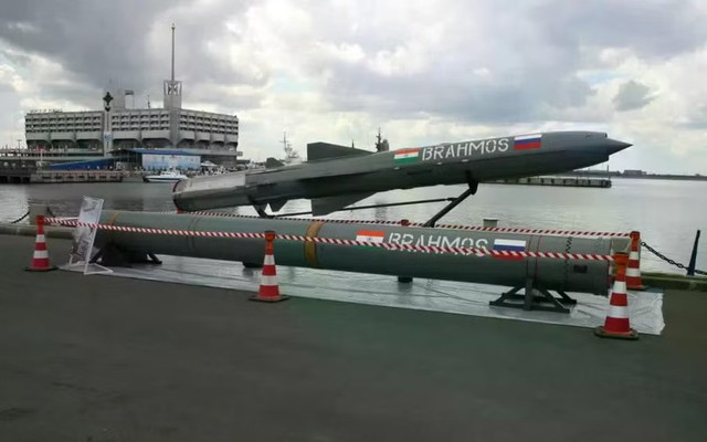 Kim ngạch xuất khẩu vũ khí của Ấn Độ phá vỡ kỷ lục