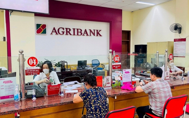 5 trường hợp bị Vietcombank, VietinBank, Agribank, BIDV... tạm ngừng toàn bộ giao dịch rút/chuyển tiền