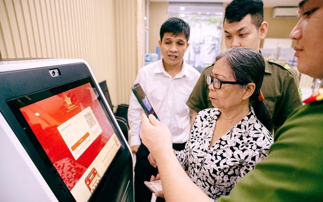 Tất cả người dân đang sử dụng VNeID chú ý đặc quyền này từ nay đến hết 31/12