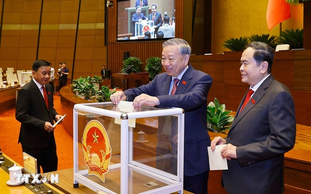 Quốc hội bắt đầu quy trình bầu Chủ tịch Quốc hội khóa XVI