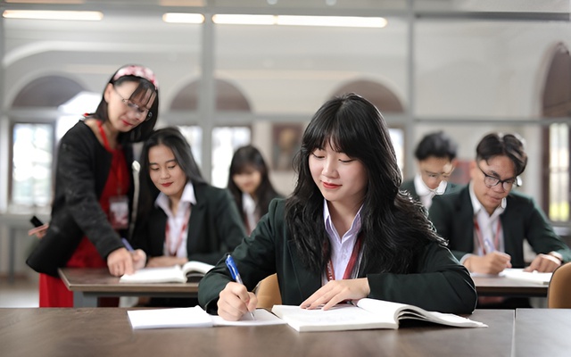 Ngành học không lo thất nghiệp trong tương lai, được mệnh danh là "xương sống của nền kinh tế hiện đại"