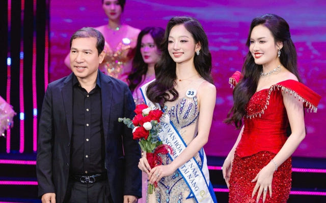 Tố Uyên nói gì sau khi đoạt giải á hậu Hoa hậu Văn hoá Việt Nam 2026?