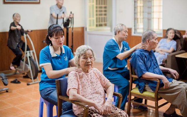 Một tháng ở viện dưỡng lão tốn bao nhiêu tiền? U50 cần chuẩn bị ngay những điều này trước khi quá muộn