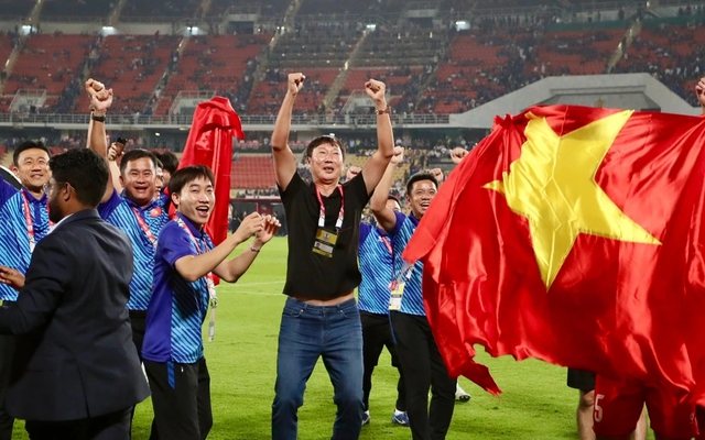 HLV Kim Sang-sik "tuyên chiến" với Hàn Quốc, tuyển Việt Nam tự tin tạo địa chấn ở Asian Cup