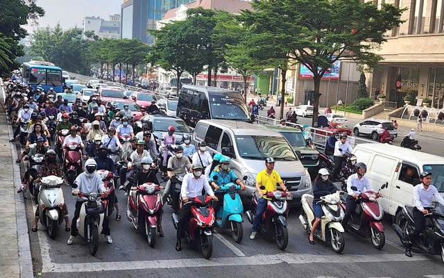 Tin mới nhất cho tất cả người dân sở hữu xe xăng ở Hà Nội
