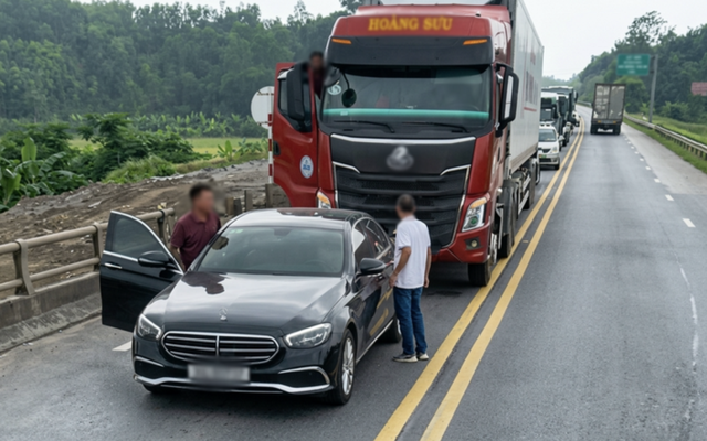 Tài xế Mercedes khai lý do chặn đầu cả dòng xe trên cao tốc Nội Bài - Lào Cai