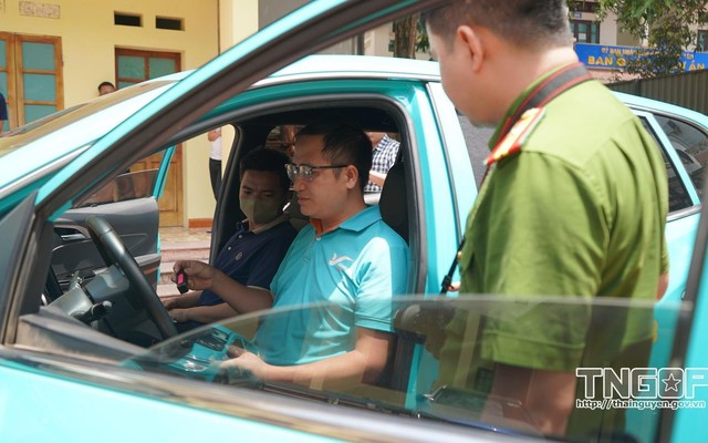 Tỷ phú Phạm Nhật Vượng bị chiếm đoạt tiền
