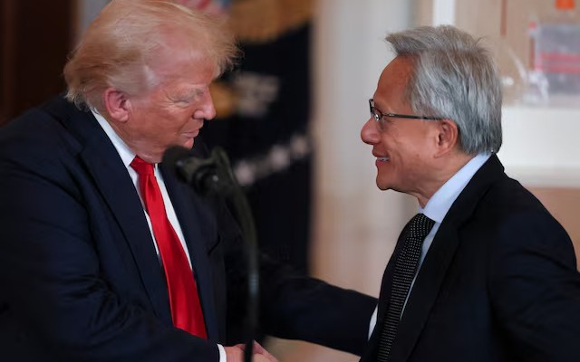 Ông Trump bất ngờ triệu tập 1 nhân vật đình đám đến Bắc Kinh vào phút chót: Người Trung Quốc dấy lên kỳ vọng