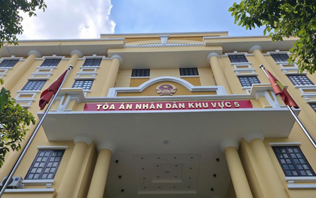 Diễn biến bất ngờ vụ ly hôn 1.200 tỉ đồng của đại gia nha khoa ở TPHCM