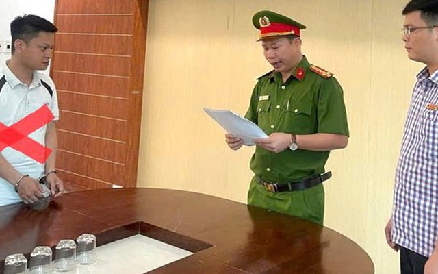 Khoe có mối quan hệ quen biết, nguyên cán bộ ở Hải Dương lừa gần 200 triệu