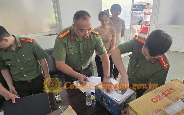 Khám xét khẩn cấp công ty và nhà máy, bắt tạm giam Trần Văn Quận sinh năm 1957
