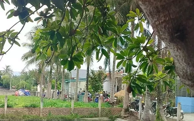 Con trai tử vong sau xô xát với bố đẻ