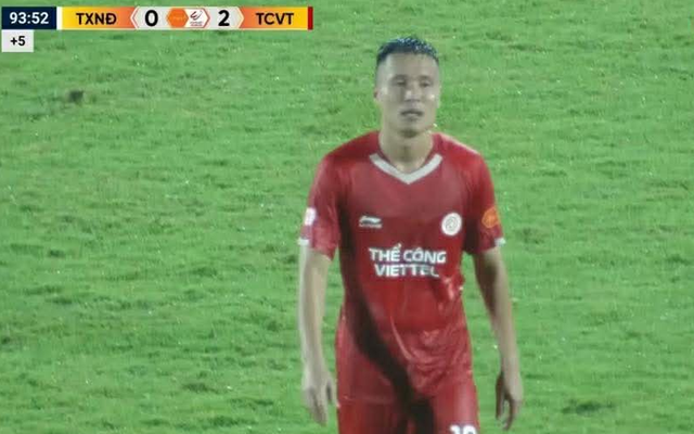 Tuyển thủ Việt Nam bị VFF treo giò hết giải vì hành vi "thiếu văn hóa" tại V.League