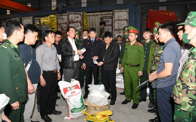 300 cảnh sát phá đại án chấn động, cầm đầu đường dây tội phạm là Tiến sĩ-Trưởng khoa Dược Trần Phi Hùng