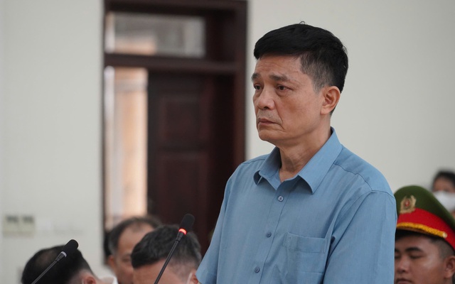 Hai cựu Cục trưởng Cục An toàn thực phẩm nhận hối lộ được đề nghị giảm án