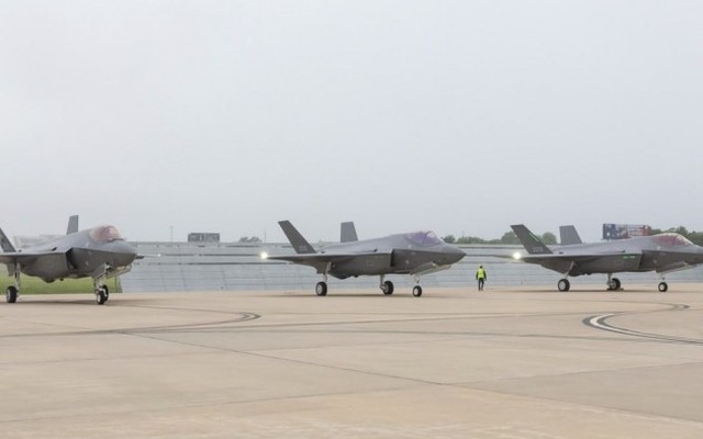 Ba Lan nhận 3 chiến đấu cơ F-35A Husar thế hệ thứ năm đầu tiên từ Mỹ