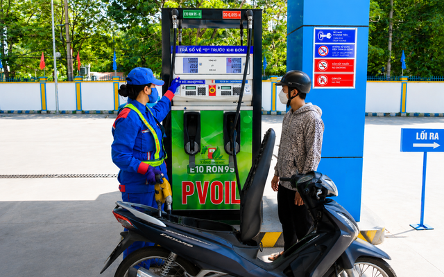 Chủ xe đời cũ cần lưu ý gì khi chuyển từ xăng A92/A95 sang E10 để không hại máy?