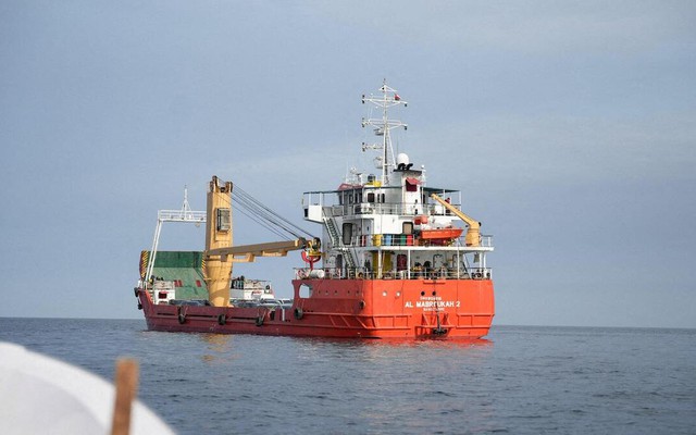 Iran: Lưu lượng tàu thuyền qua Hormuz có thể trở lại mức trước chiến sự