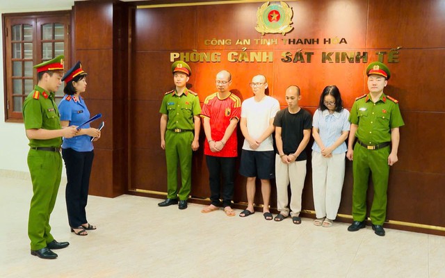Ra quyết định khởi tố chủ cửa hàng xe đạp điện Nguyễn Thị Thoan SN 1993