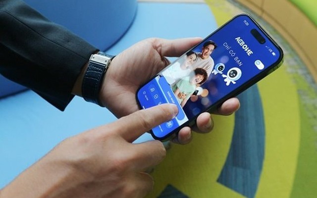 Quy định mới: Ngân hàng sẽ "đóng băng" toàn bộ giao dịch chuyển tiền online đối với những khách hàng sau