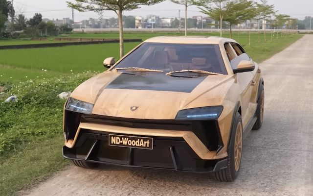 Ông bố Bắc Ninh tự chế 'siêu xe gỗ' giống Lamborghini Urus: Khung gầm sắt, lốp gỗ khắc tay như thật, động cơ điện đặt sau