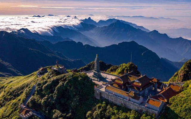 Việt Nam có 1 thị trấn mát mẻ quanh năm chỉ 15 độ, được Oscar du lịch vinh danh liên tục: Có tốc độ tăng trưởng nhanh nhất châu Á