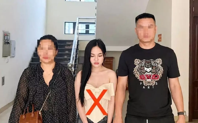 ‘Hot girl’ bị truy nã về ma túy bị bắt tại quán karaoke