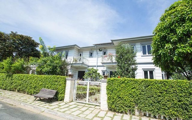 Nữ nghệ sĩ Việt 45 tuổi mới cưới chồng, sở hữu BĐS trải dài từ Nam ra Bắc