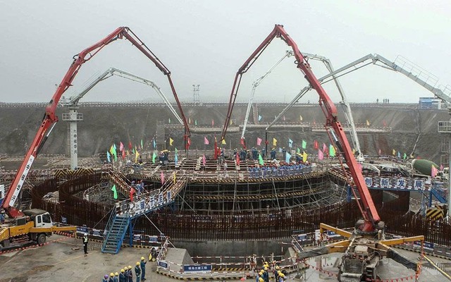 Trung Quốc 2 lần ngỏ ý tham gia, Mỹ 3 lần lên tiếng nhưng nhắm nước khác làm dự án quốc gia đại sự chưa từng có