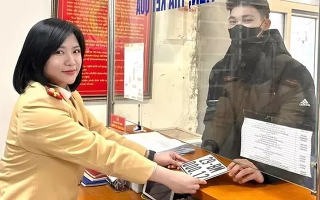 Tất cả người dân muốn sang tên ô tô, xe máy chú ý quy định mới từ 8/6