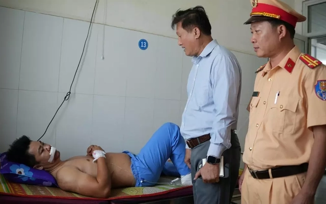 'Mất thắng rồi' - Lời hét ám ảnh trước khi xe tải bị lật trên đèo Vi Ô Lắk