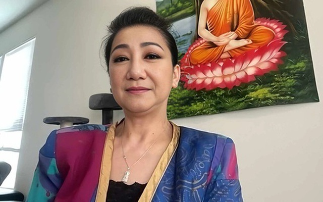 Nữ NSƯT từ Mỹ về nói thẳng khán giả ngày nay: "Không còn dễ dãi"