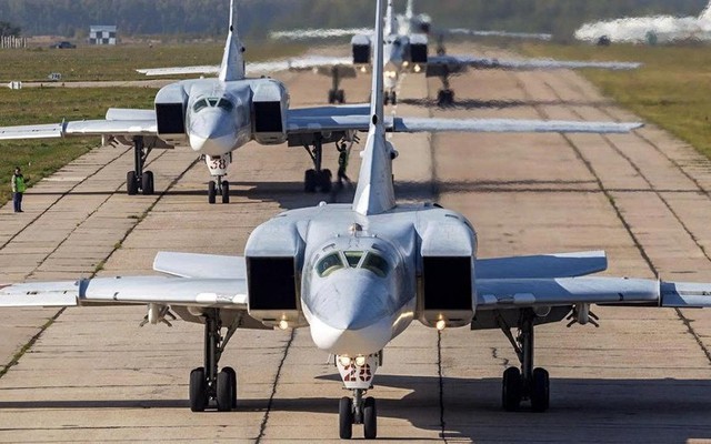 Nga thiệt hại nặng phi đội Tu-22M3 trong khi không thể sản xuất thêm