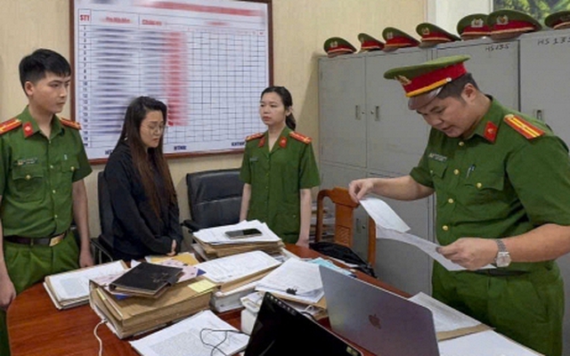 Bắt quản lý cửa hàng Nguyễn Thị Thùy Dương SN 1995