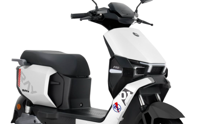 Xe máy điện mới ra mắt có giá ưu đãi chỉ 15 triệu đồng, chạy 120km/sạc