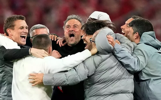 PSG: Từ 'dải ngân hà thất bại' đến cỗ máy hủy diệt châu Âu