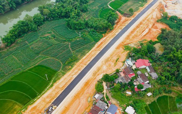 Dự án 26.000 tỷ đồng thách thức bậc nhất cả nước: Phải huy động quân đội hỗ trợ, chỉ còn hơn 1 tuần để hoàn thành đoạn tuyến quan trọng
