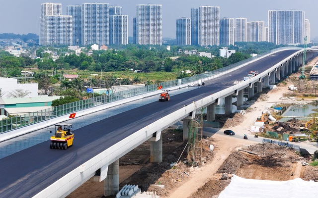4 tháng khởi công 10 dự án gần 20 tỷ USD, TP.HCM làm việc với 'tốc độ tên lửa'