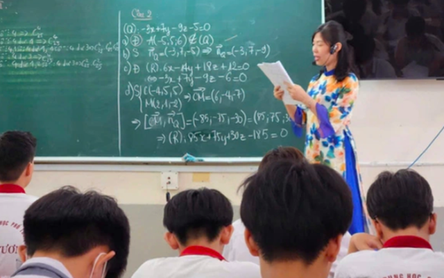 Hà Nội bãi bỏ quyết định về dạy thêm, học thêm sau đề nghị của Bộ Tư pháp