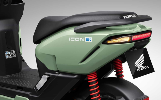 Xe máy điện Honda ưu đãi mạnh: Giá thực tế rẻ hơn cả Wave, có trang bị của xe cao cấp hơn