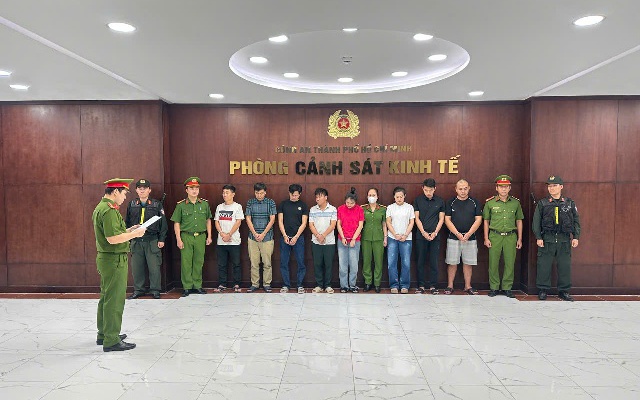 Khởi tố chủ cơ sở Phan Dương Khánh Ly SN 1992 và nhiều cán bộ kiểm lâm