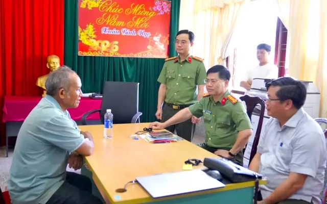 Được hứa phong làm 'mục sư', 2 đối tượng làm tay sai đắc lực cho FULRO