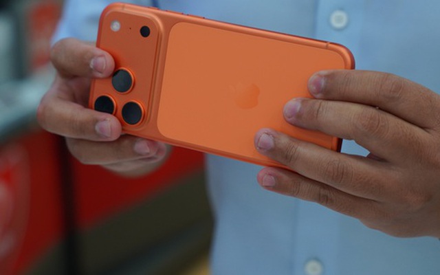 Giá iPhone 17 Pro Max giảm tiền triệu